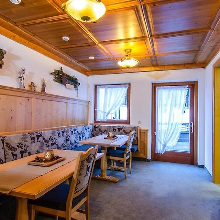 Hotel Garni Golfais ايشجل المظهر الخارجي الصورة
