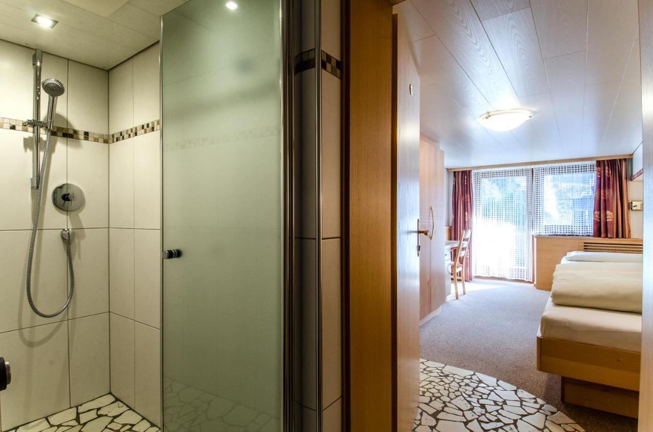 Hotel Garni Golfais ايشجل المظهر الخارجي الصورة